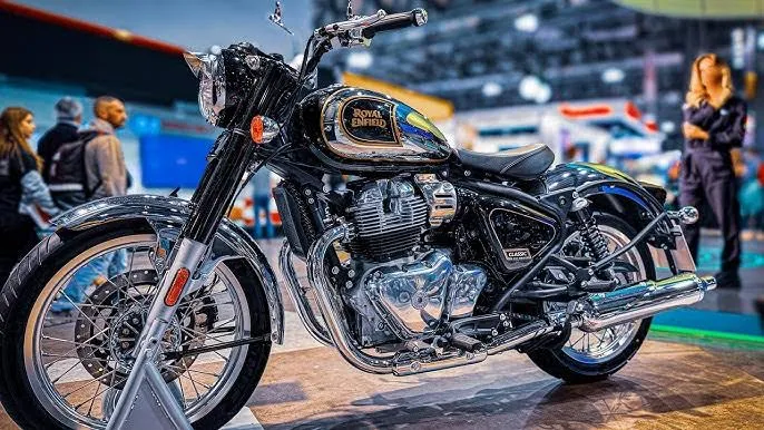 Royal Enfield Classic 250: 249cc Engine, 35 kmpl Mileage, Price ₹1.05 Lakh in India