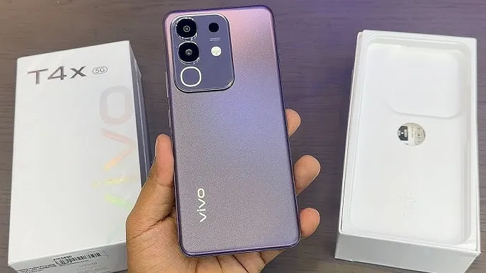 लॉन्च हुआ Vivo का प्रीमियम 5G स्मार्टफ़ोन, 8GB रैम, 44W फास्ट चार्जिंग के साथ मिलेगा DSLR जैसा कैमरा